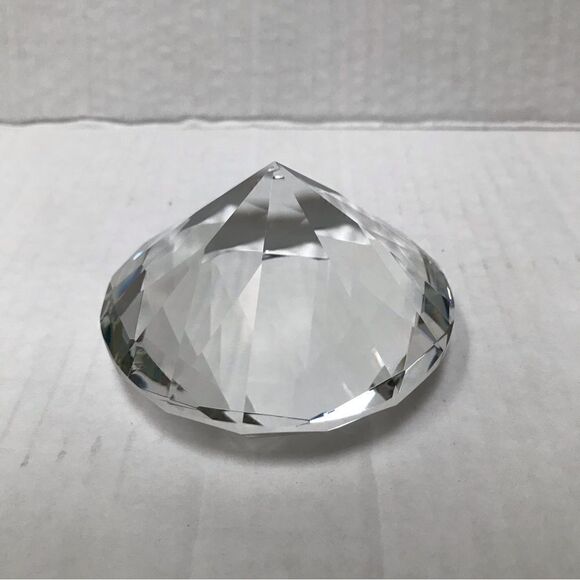 TITISKIN skin crystal faux diamond paperweight with stand 100mm - Picture 7 of 8